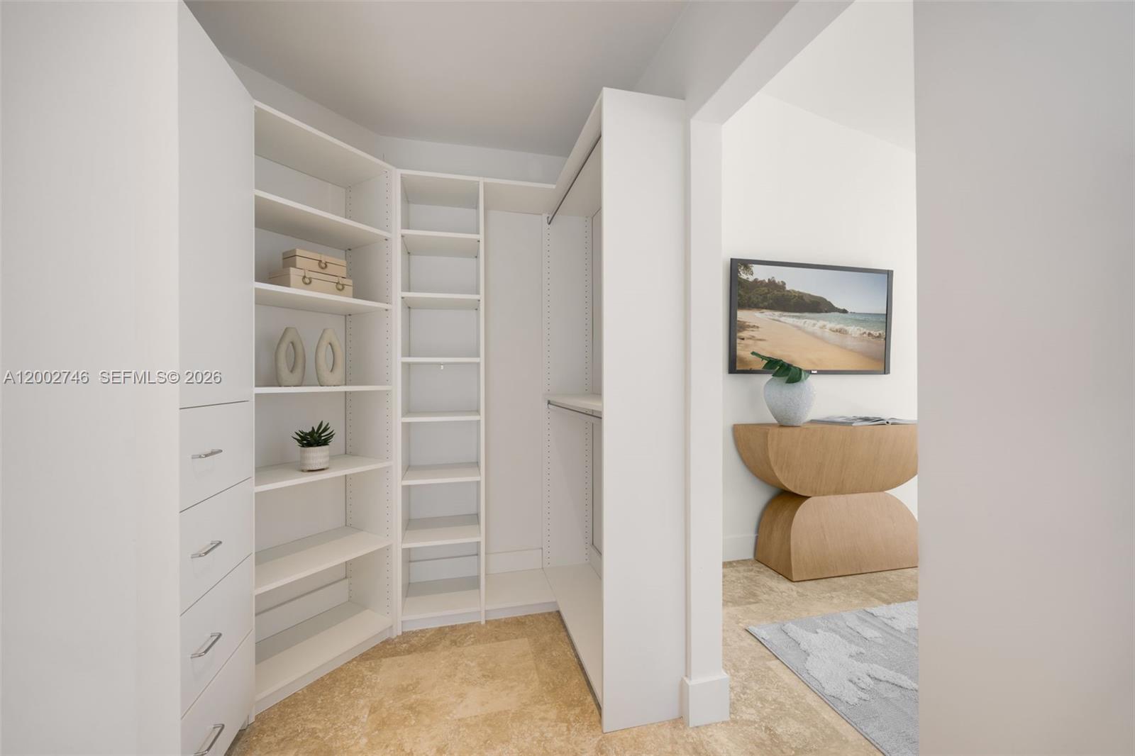 TROPICAL ISLE HOMES SUB 4 - Residential