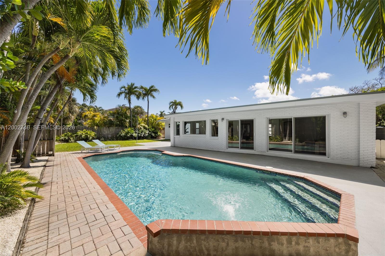 TROPICAL ISLE HOMES SUB 4 - Residential