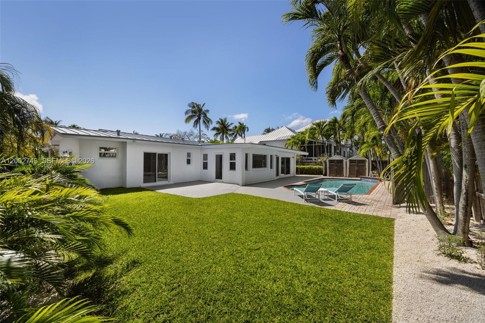 TROPICAL ISLE HOMES SUB 4 - Residential