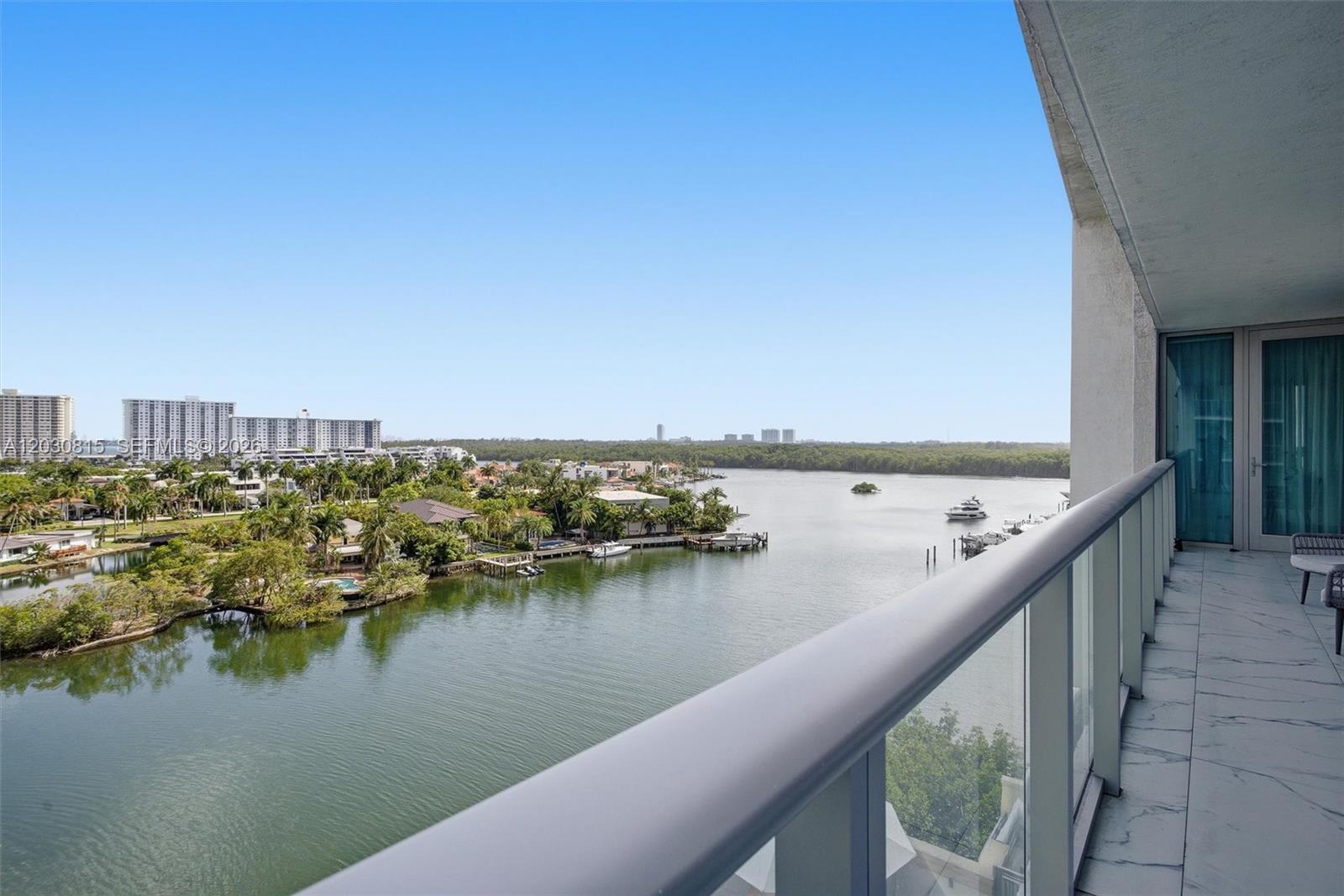 PARQUE TOWERS CONDO - Residential Lease
