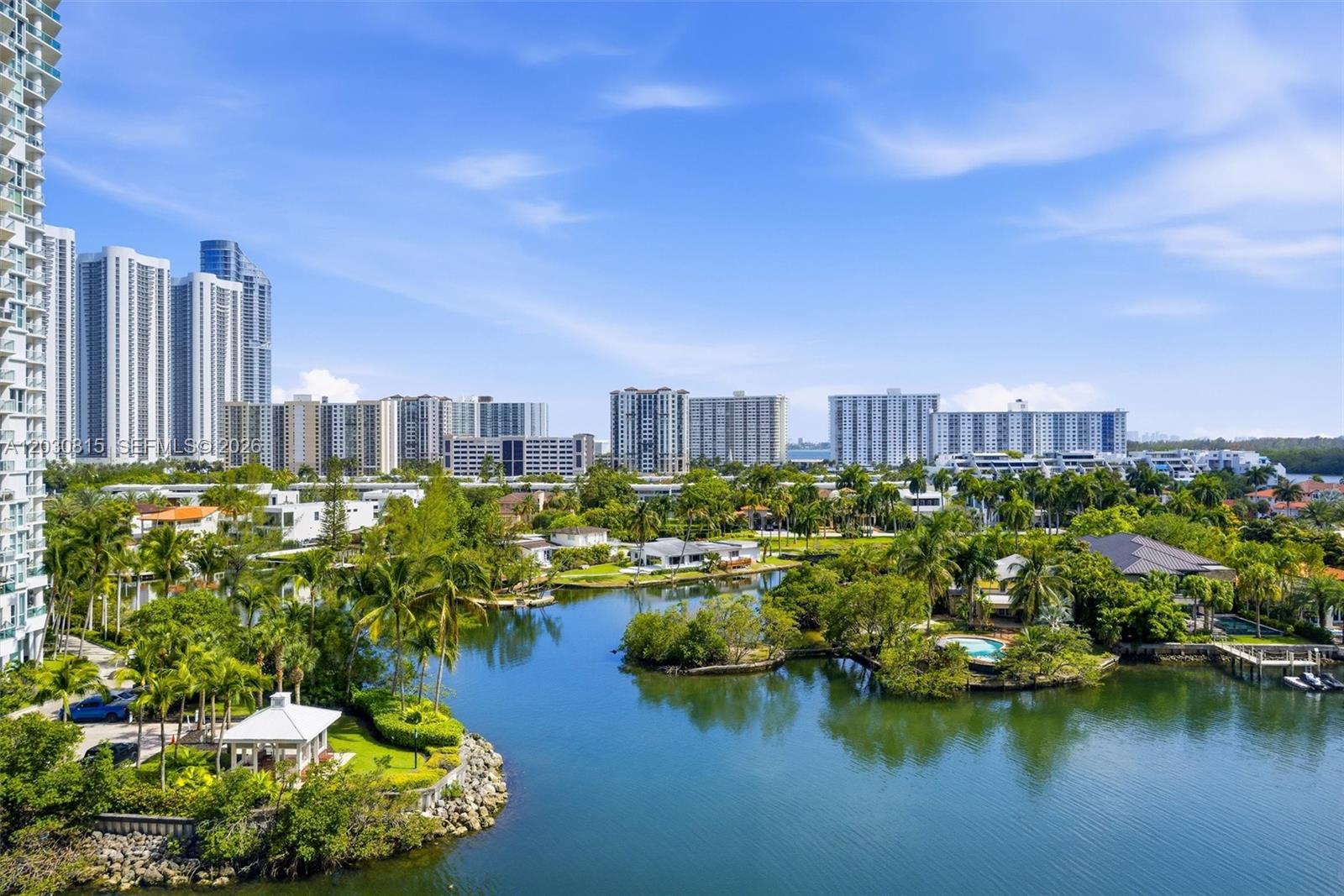 PARQUE TOWERS CONDO - Residential Lease