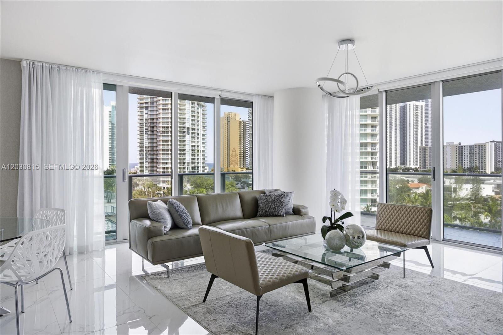 PARQUE TOWERS CONDO - Residential Lease