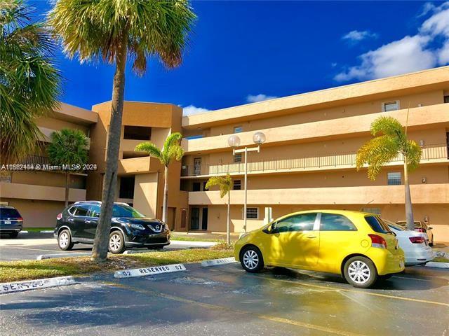 FERNWOODS NO 4 CONDO BLDG - Residential Lease