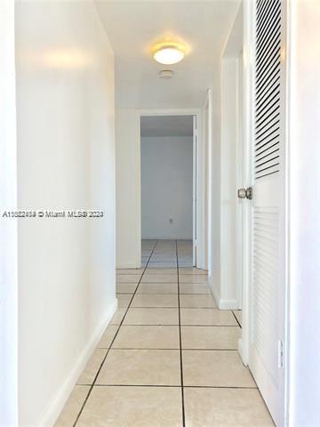 FERNWOODS NO 4 CONDO BLDG - Residential Lease