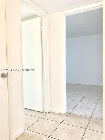 FERNWOODS NO 4 CONDO BLDG - Residential Lease