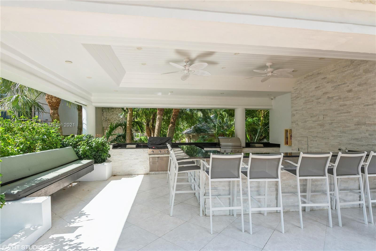 THE PALM BAY YACHT CLUB C - Residential
