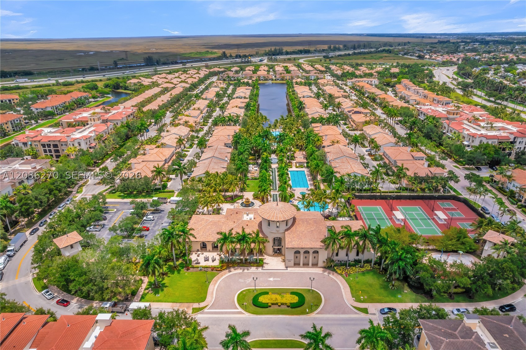 VILLA ALHAMBRA CONDO - Residential