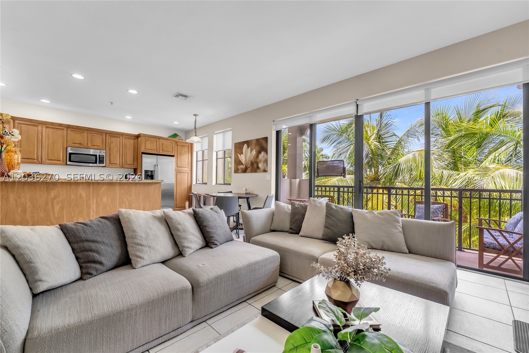 VILLA ALHAMBRA CONDO - Residential
