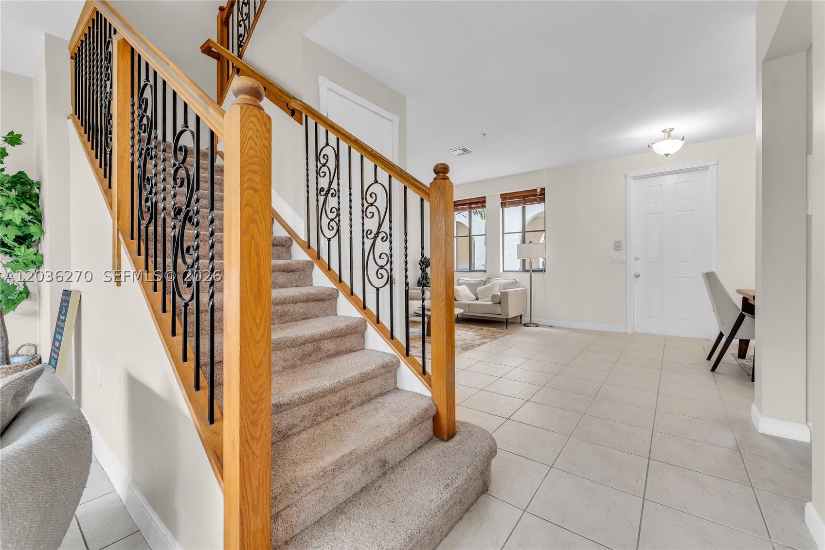 VILLA ALHAMBRA CONDO - Residential