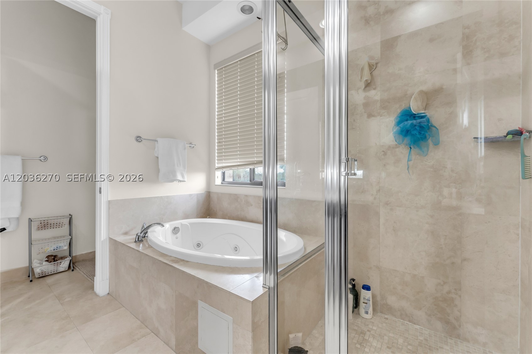 VILLA ALHAMBRA CONDO - Residential