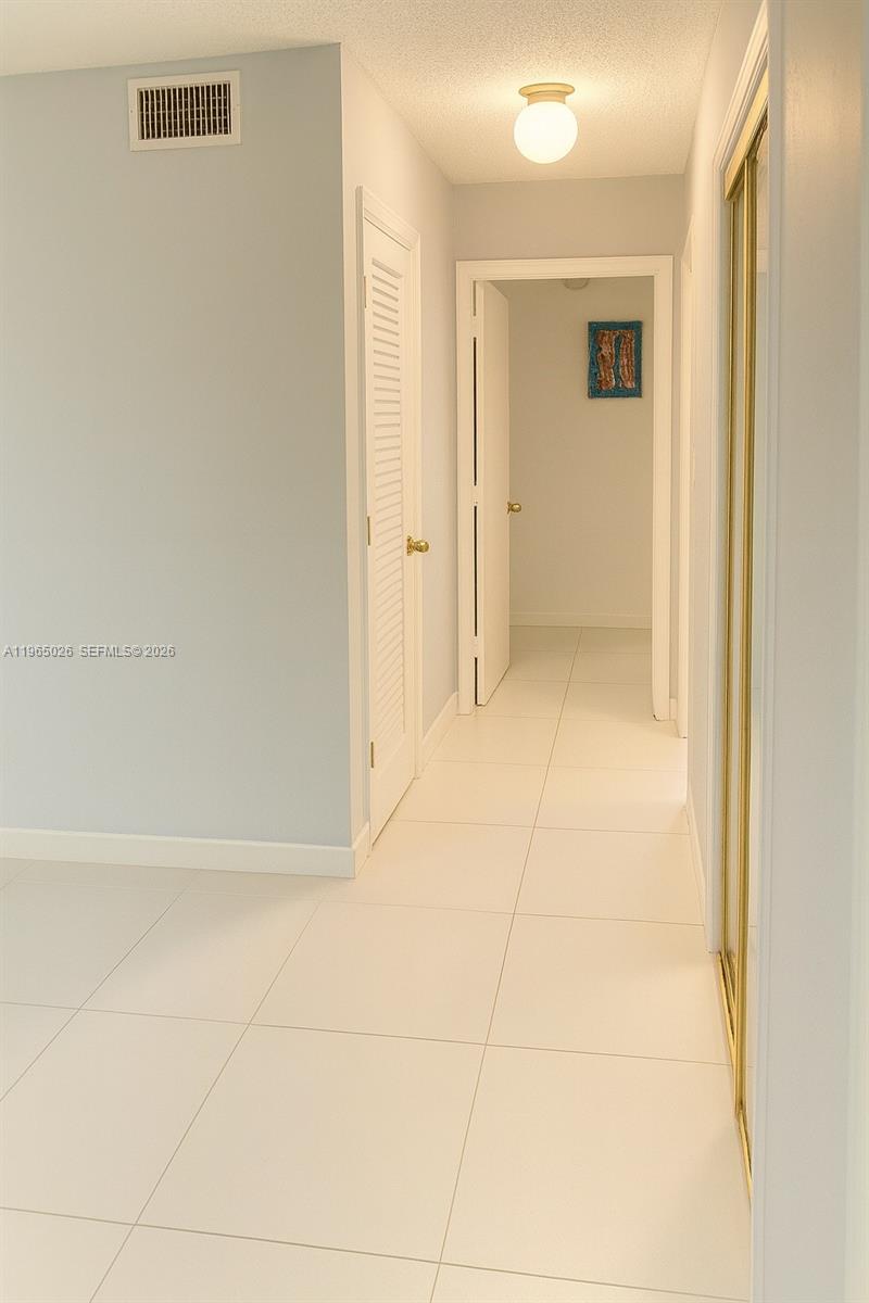 MEADOWBROOK TOWERS CONDO - Residential