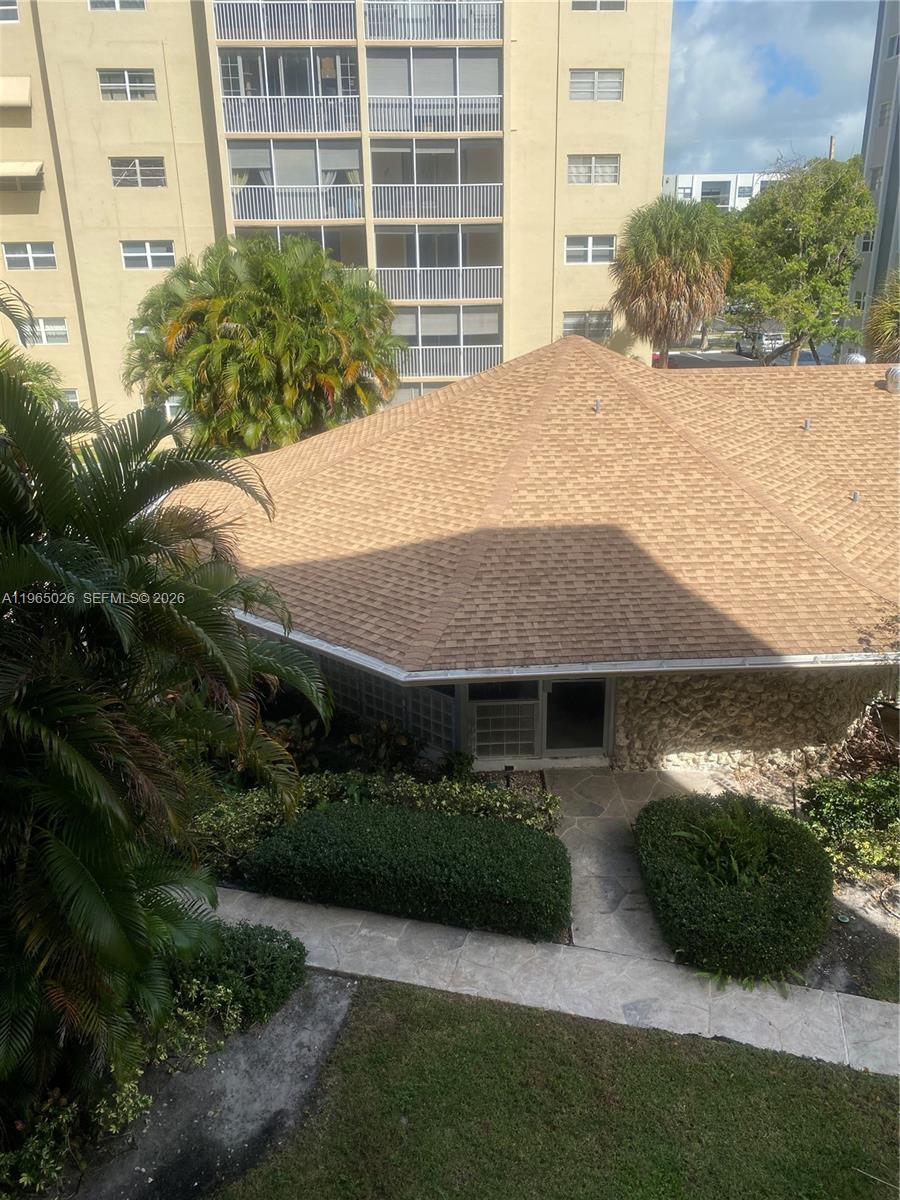 MEADOWBROOK TOWERS CONDO - Residential