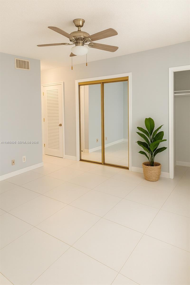 MEADOWBROOK TOWERS CONDO - Residential