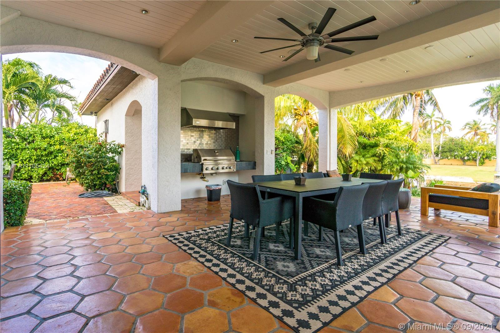 BAYSHORE ESTATES - Residential