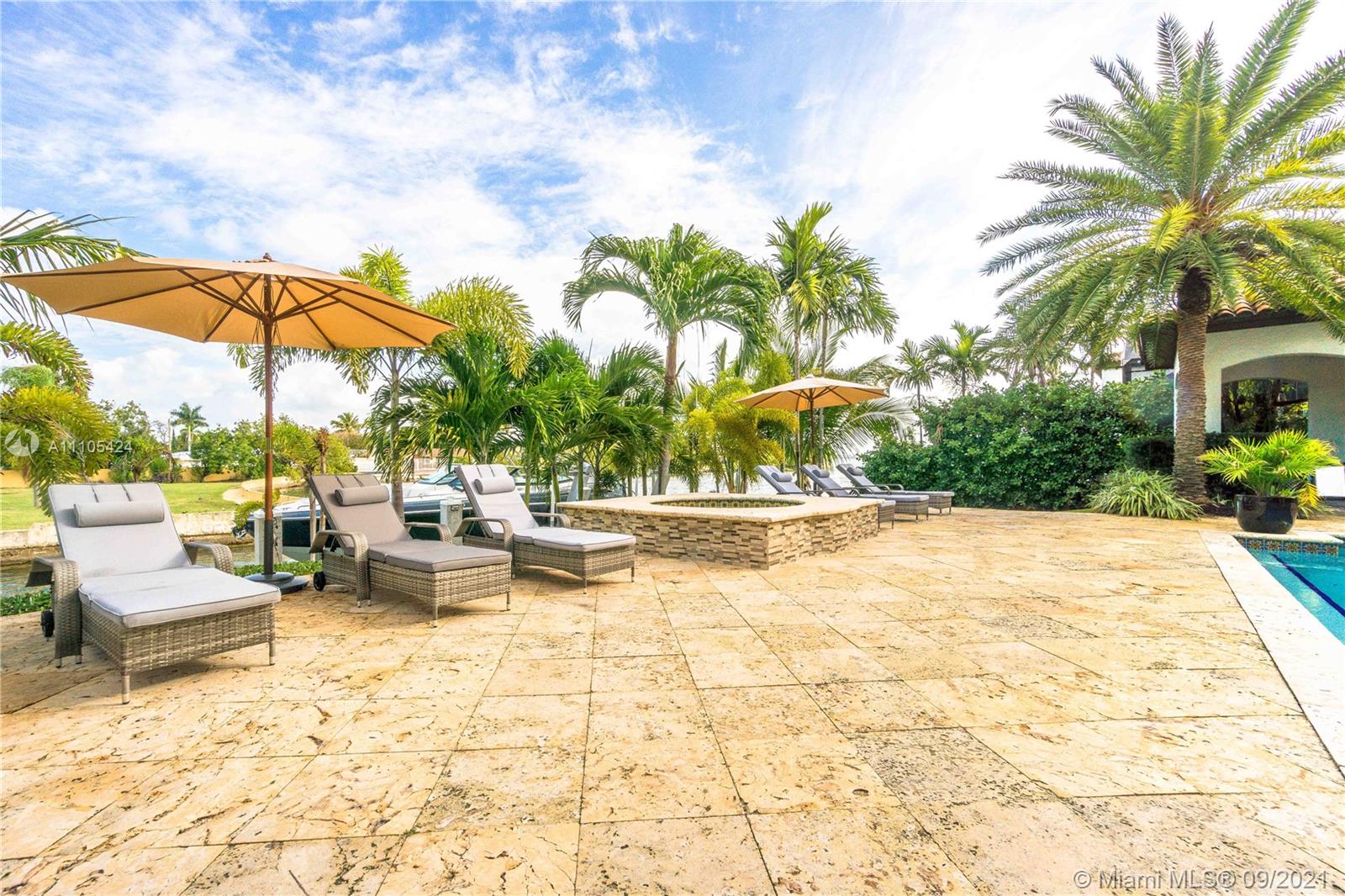 BAYSHORE ESTATES - Residential