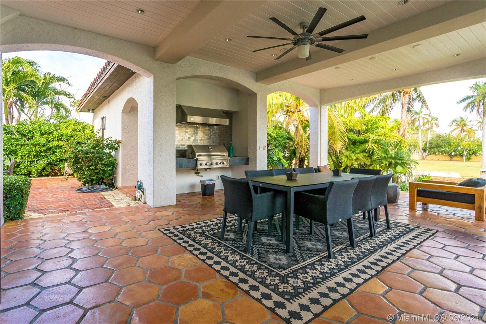 BAYSHORE ESTATES - Residential