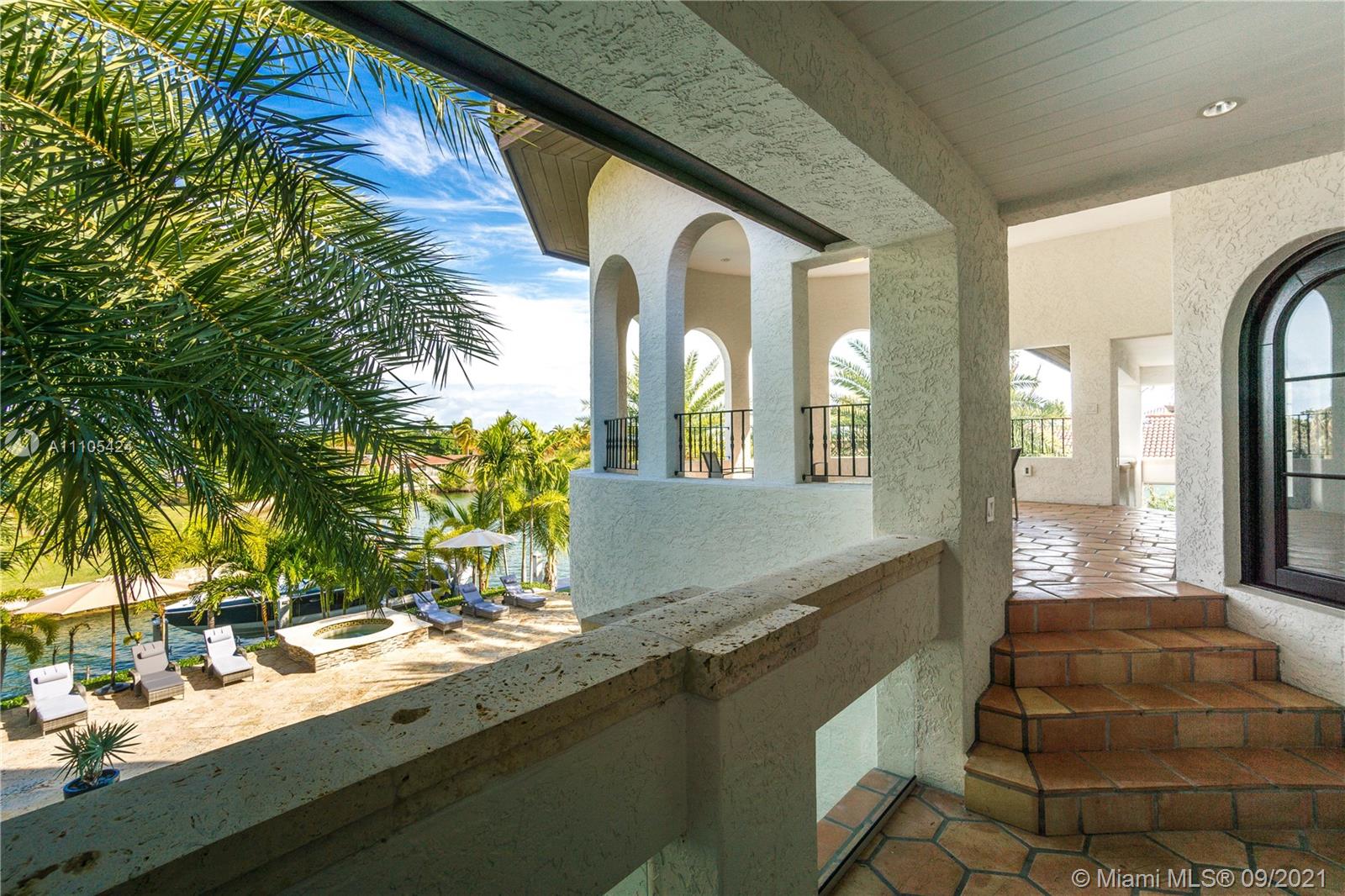 BAYSHORE ESTATES - Residential