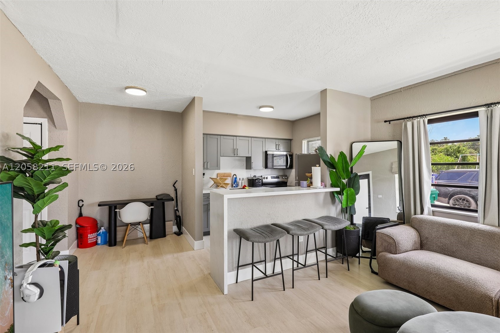 MC CALL PARK - Residential Income