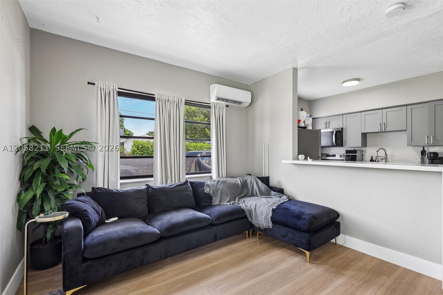 MC CALL PARK - Residential Income
