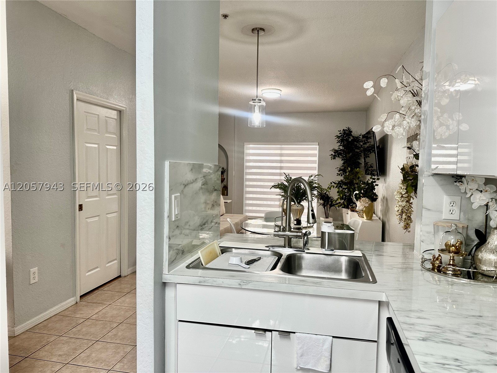 LAS BRISAS AT DORAL CONDO - Residential