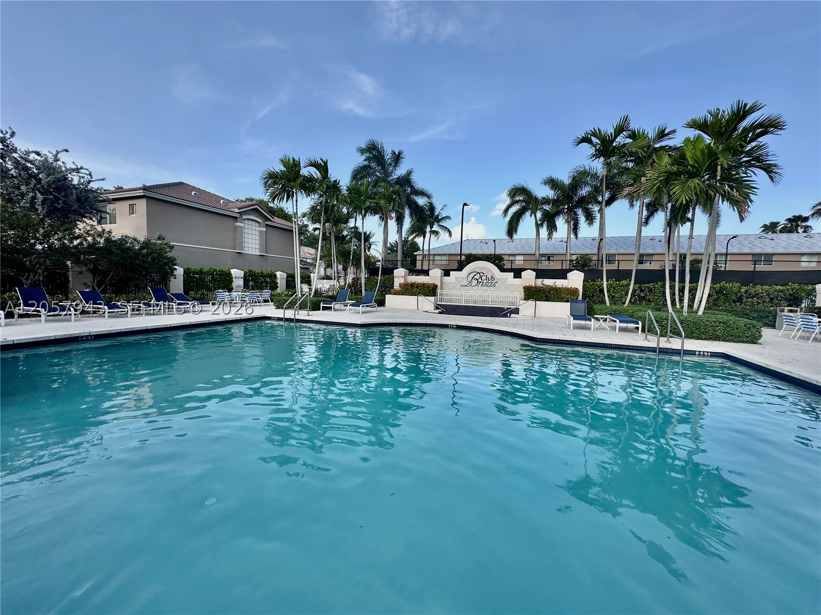 LAS BRISAS AT DORAL CONDO - Residential