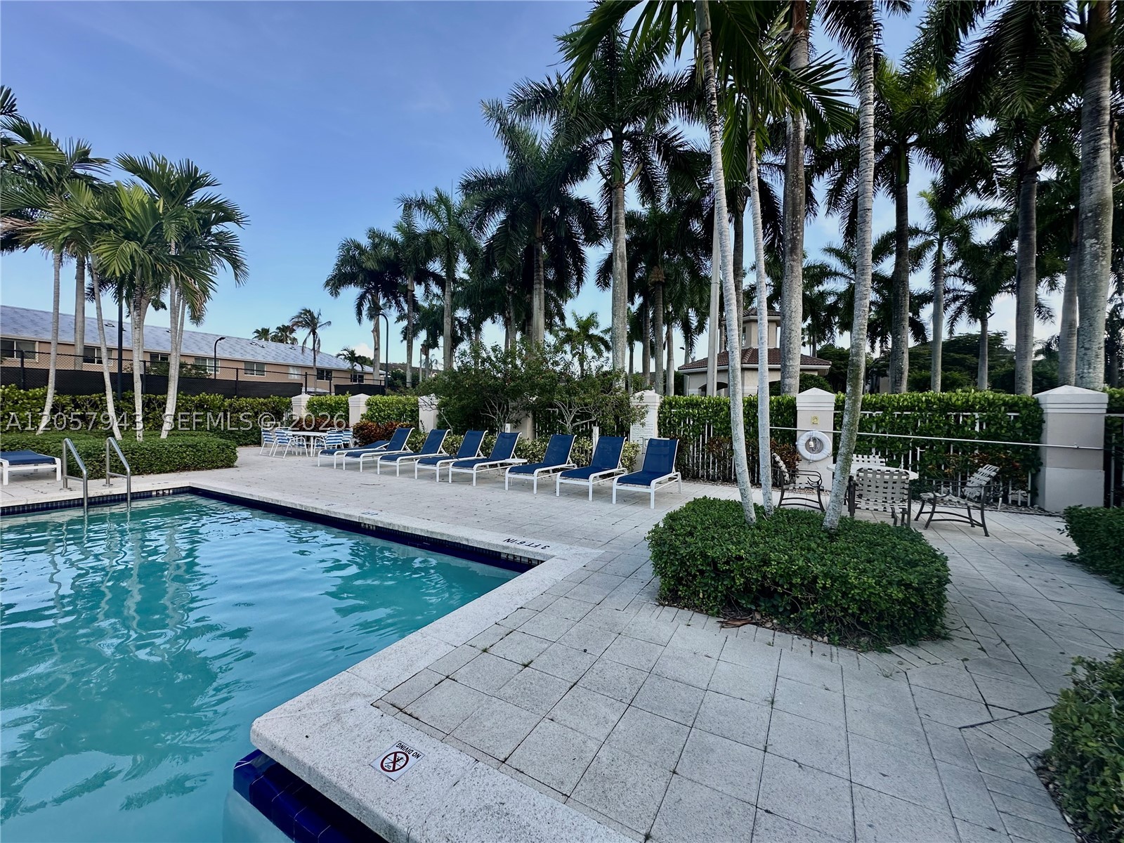 LAS BRISAS AT DORAL CONDO - Residential