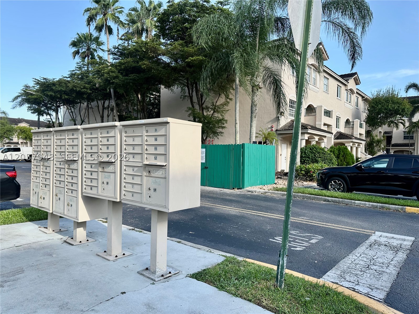 LAS BRISAS AT DORAL CONDO - Residential
