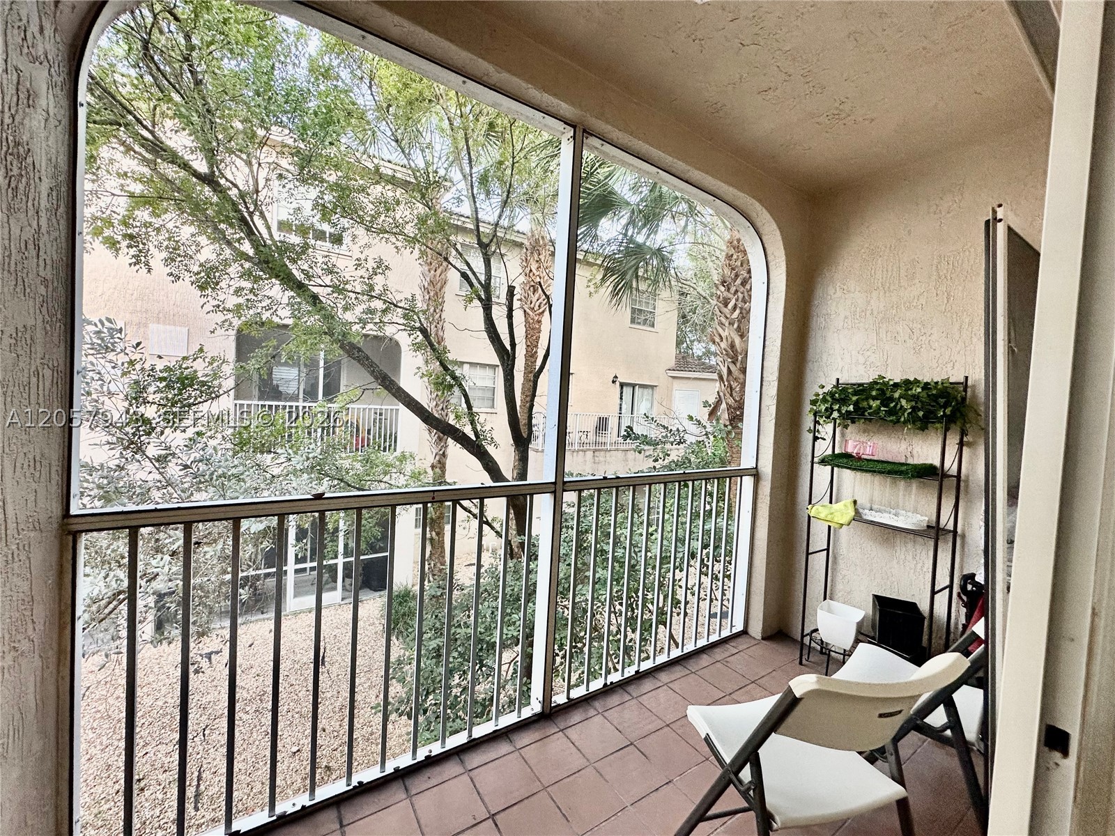 LAS BRISAS AT DORAL CONDO - Residential