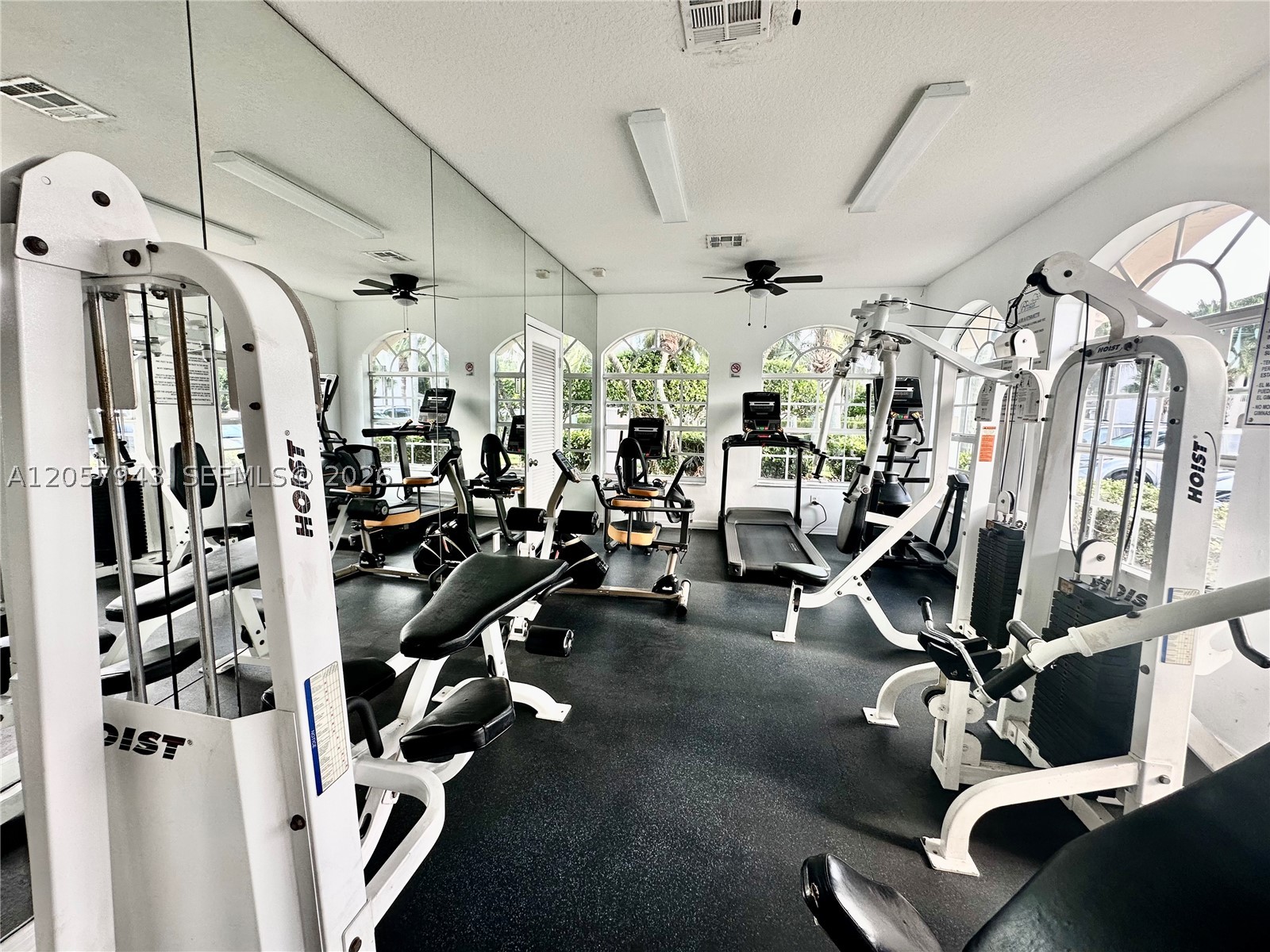 LAS BRISAS AT DORAL CONDO - Residential