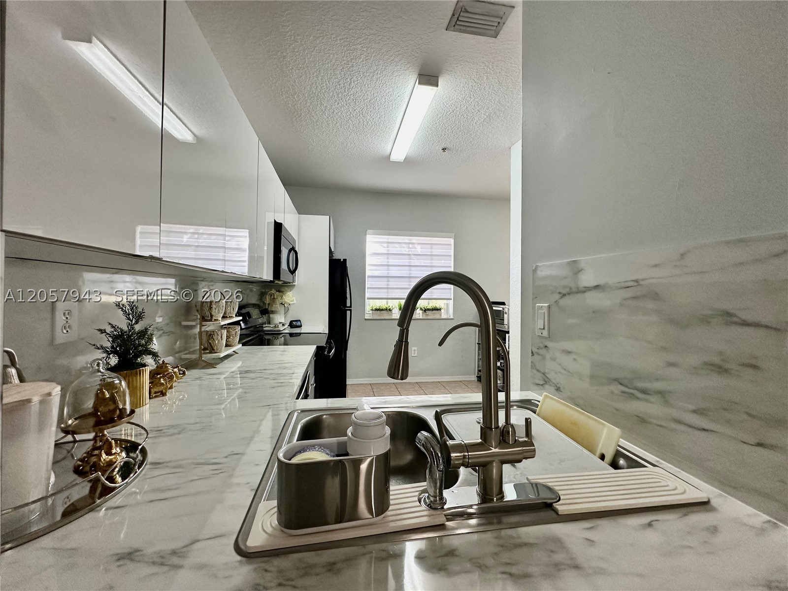 LAS BRISAS AT DORAL CONDO - Residential