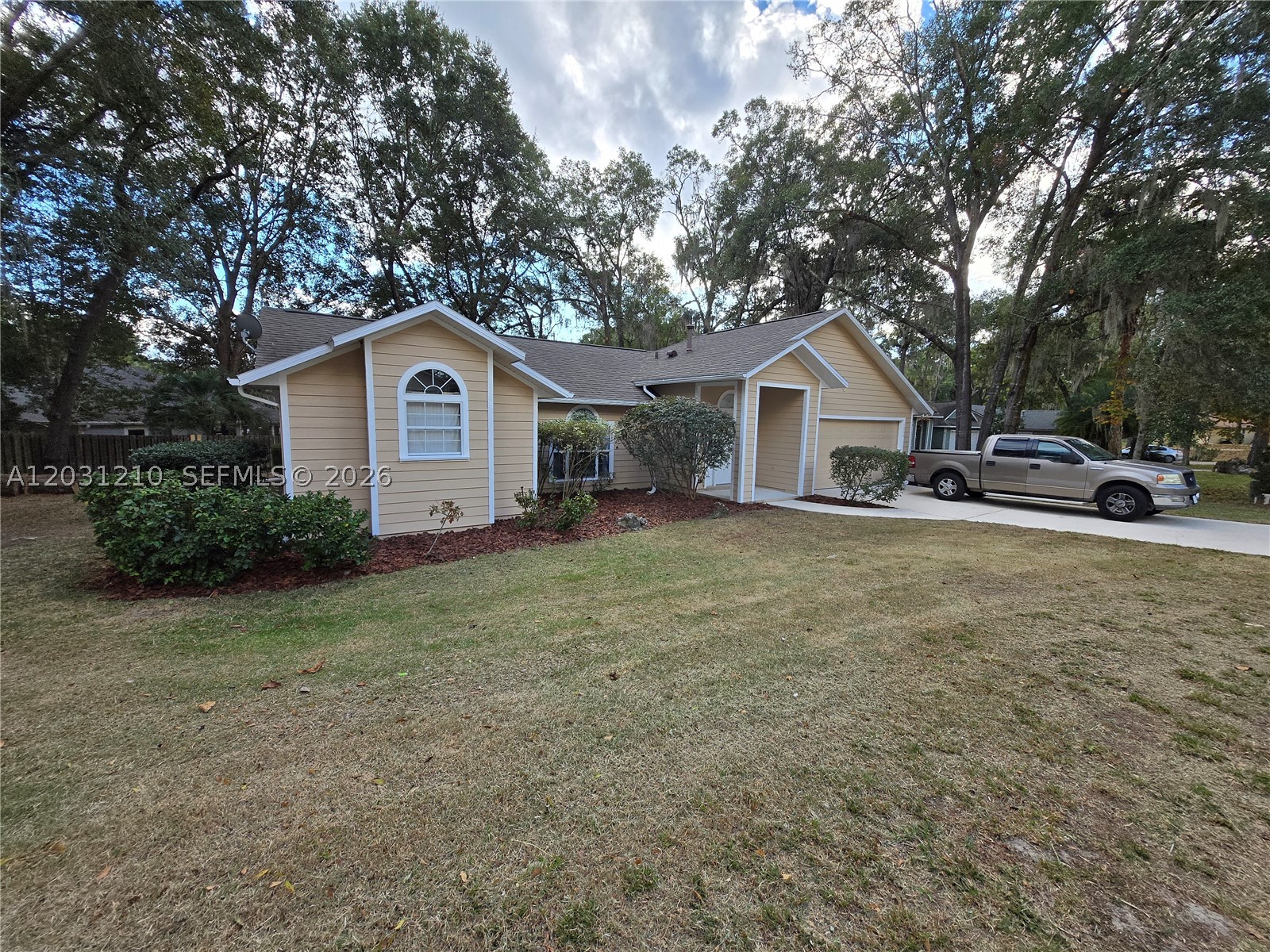 HAILE FOREST UNIT 1 - Residential Lease