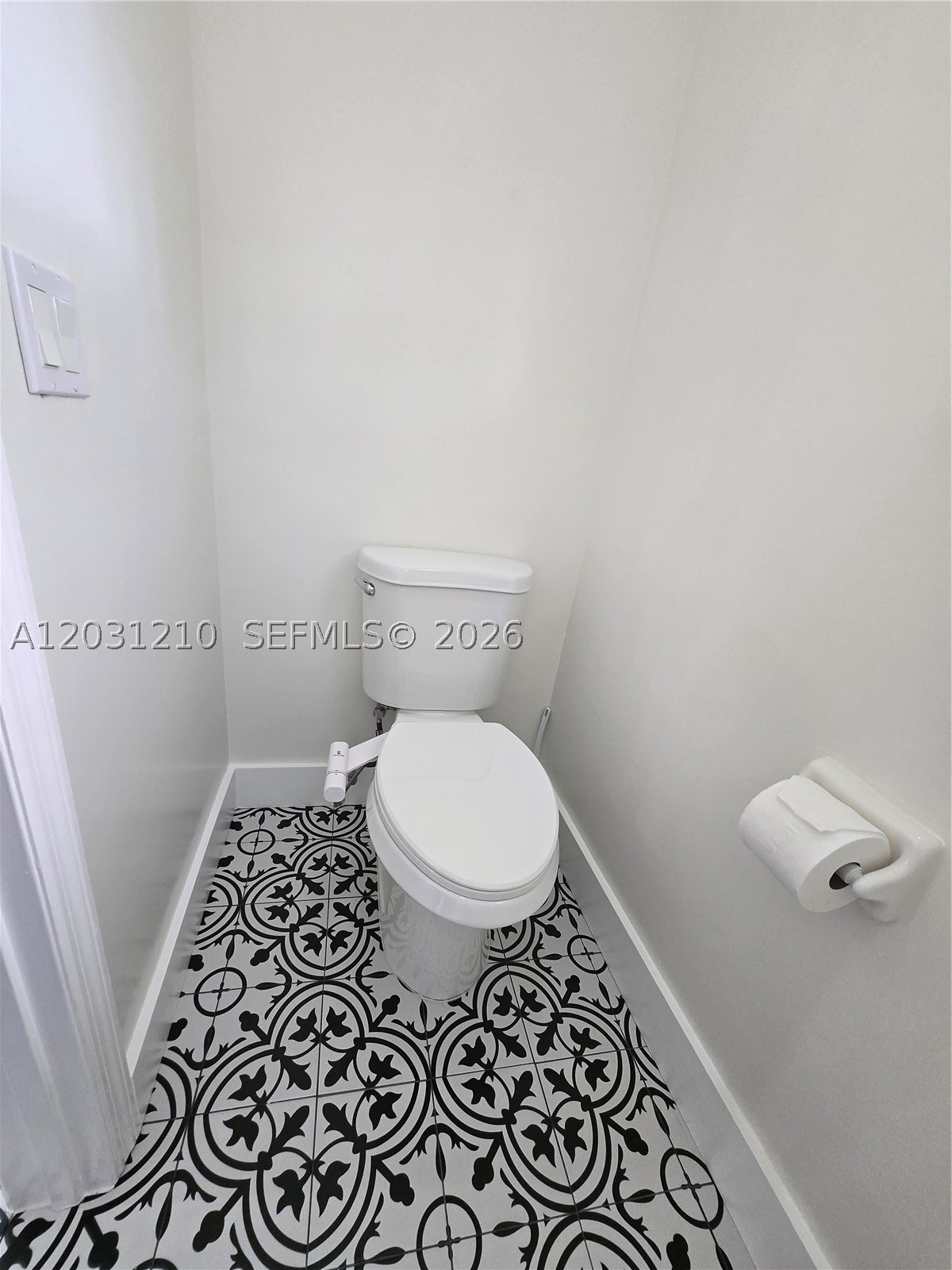 HAILE FOREST UNIT 1 - Residential Lease