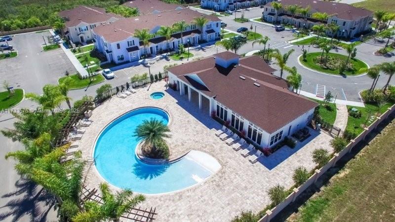 WEST LUCAYA VILLAGE PB 25 - Residential