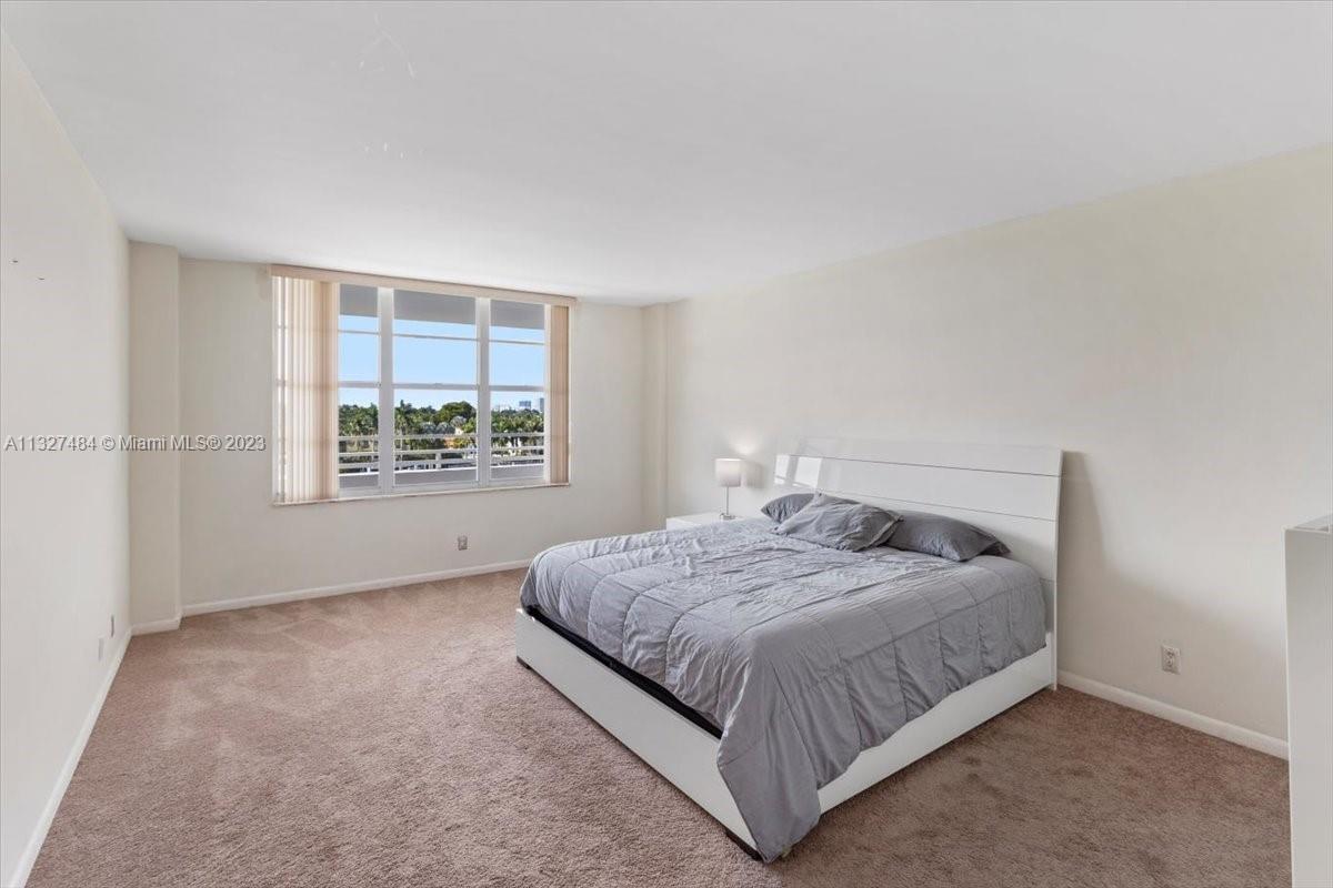 SEACOAST 5700 CONDO - Residential