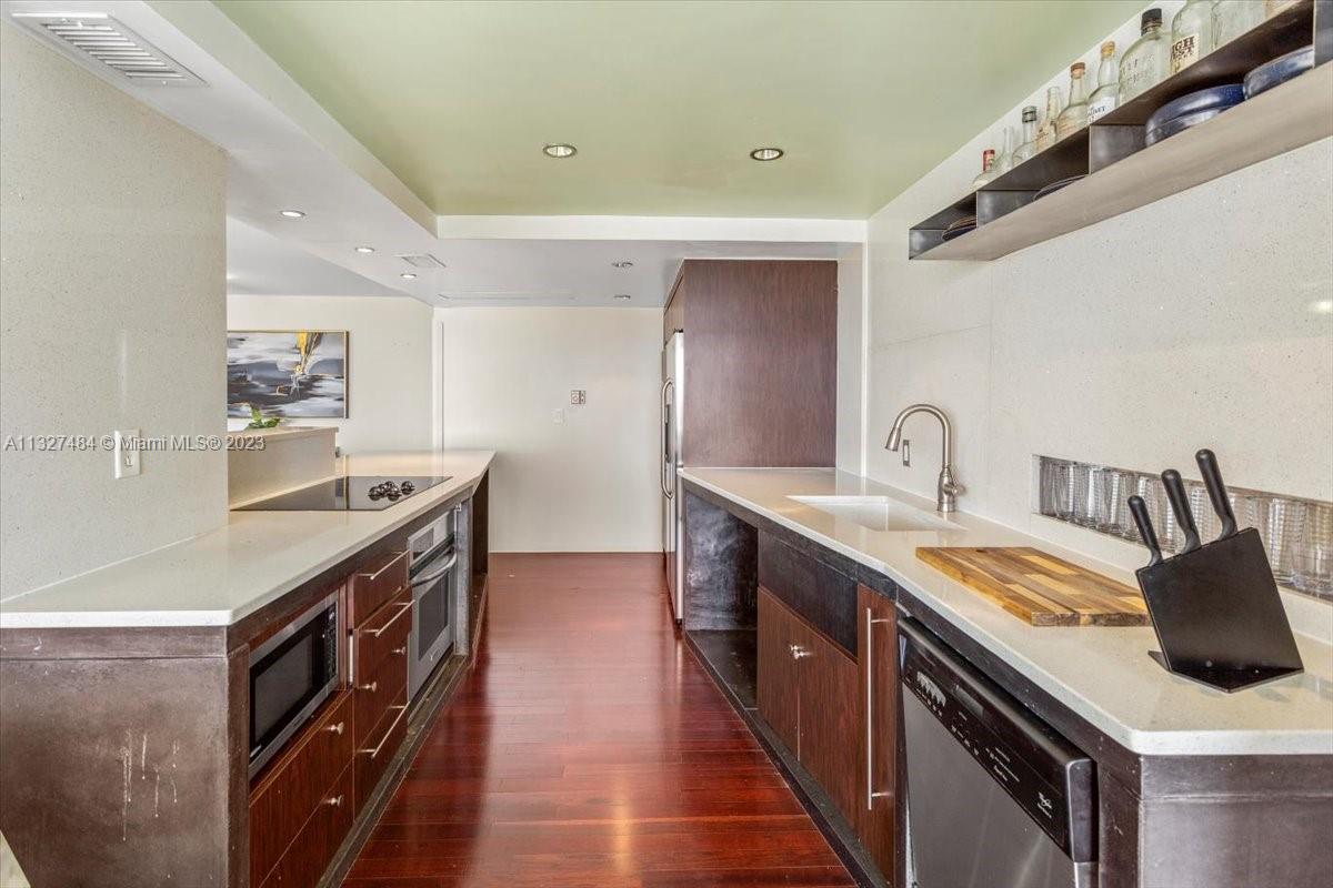 SEACOAST 5700 CONDO - Residential