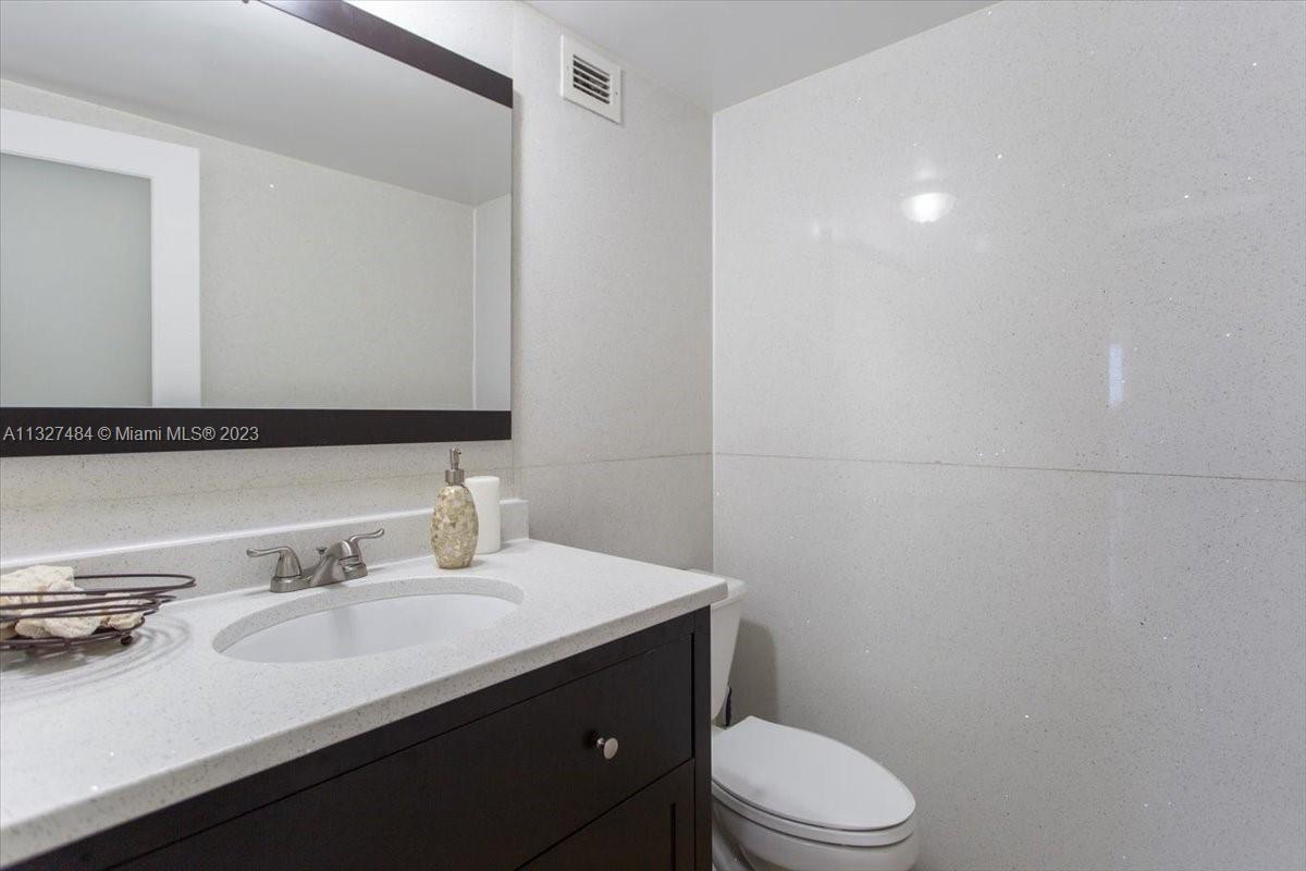 SEACOAST 5700 CONDO - Residential