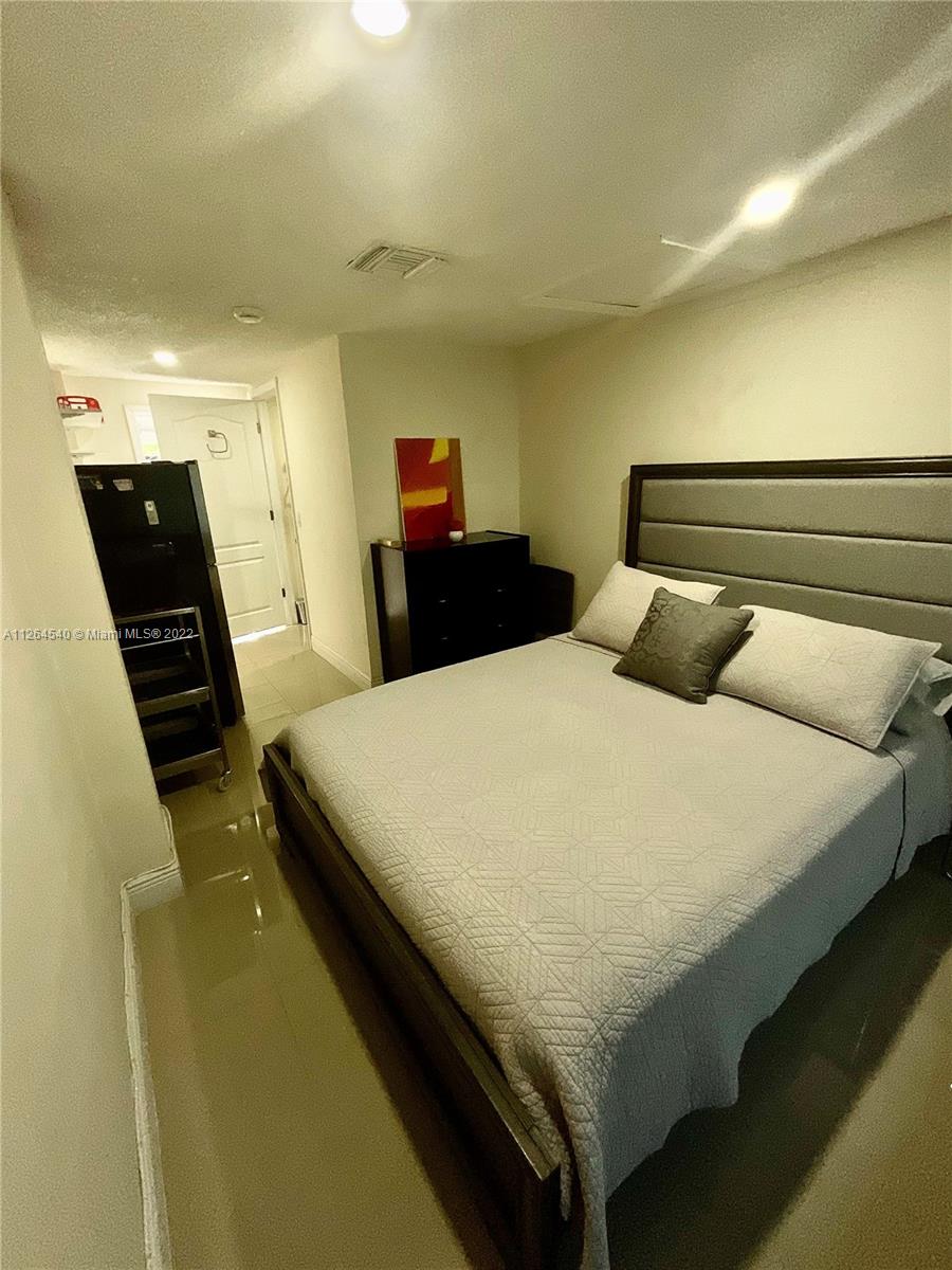 FULFORD BY THE SEA SEC P - Residential Lease