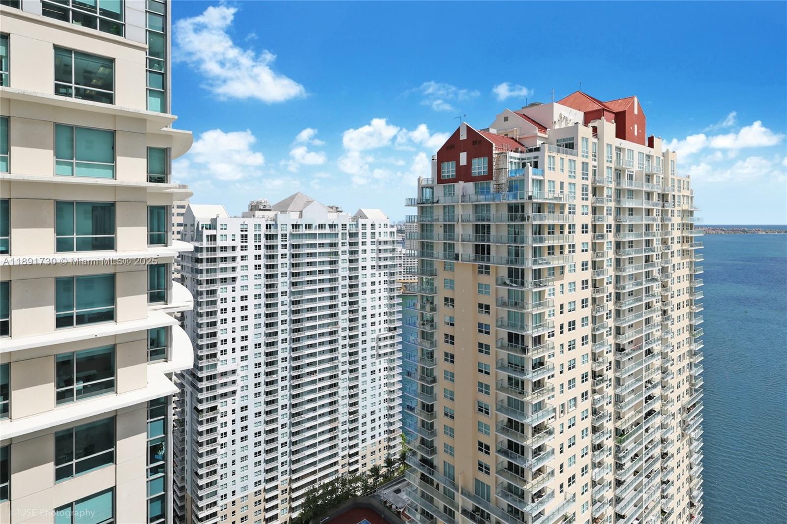 THE CLUB AT BRICKELL BAY - Residential Lease