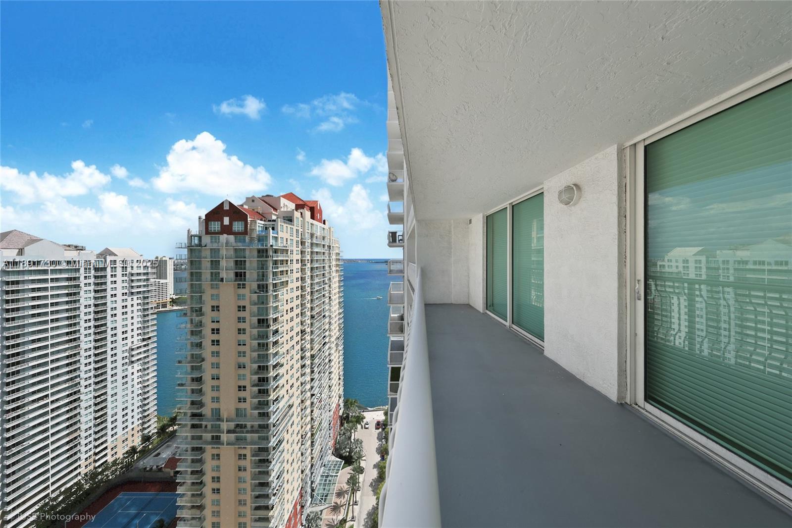 THE CLUB AT BRICKELL BAY - Residential Lease