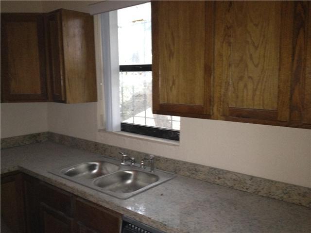 ELEANOR PARK - Residential Lease