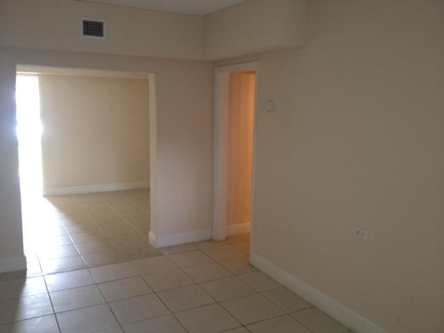 ELEANOR PARK - Residential Lease