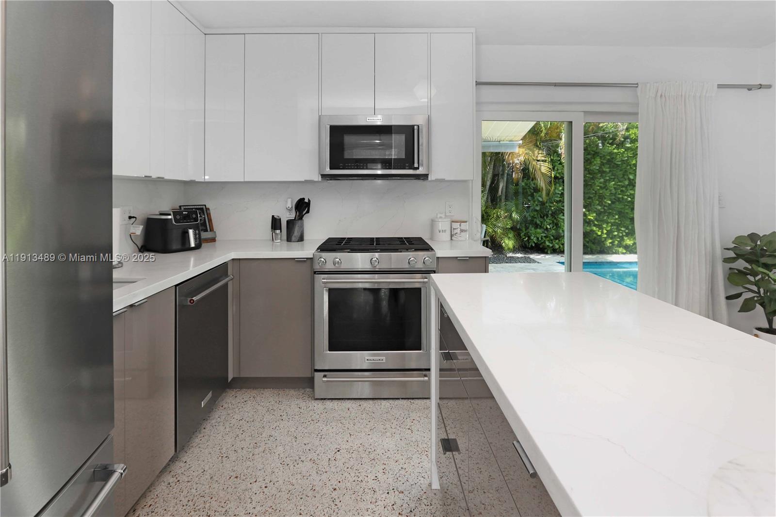 LOOK HOMESITES NO 4 - Residential