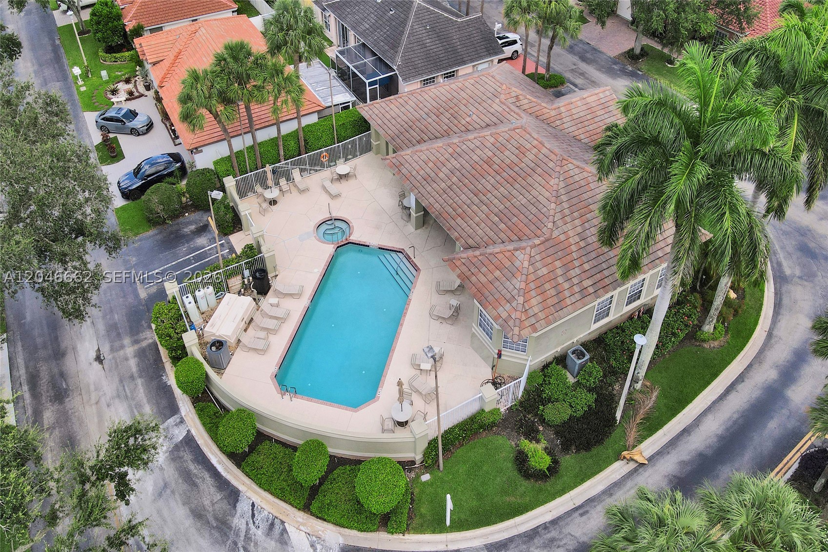 PALM AIRE OAKS COURSE EST - Residential