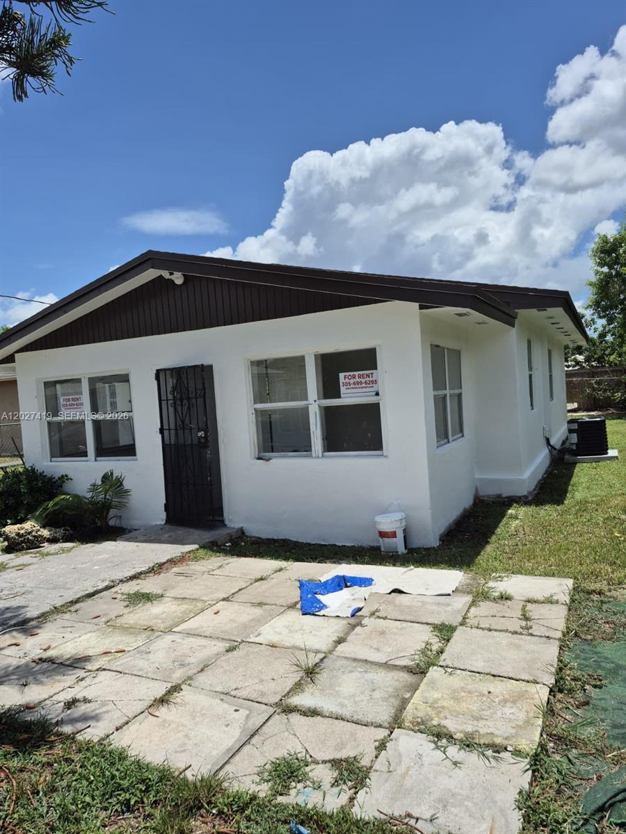 This 3 Bedroom 1 Bath home plus an office is ready for your family and their suitcases.  This is also a great rental opportunity.  New kitchen, floors and bathrooms.  Nothing needs to be done.  New A/C and appliances.