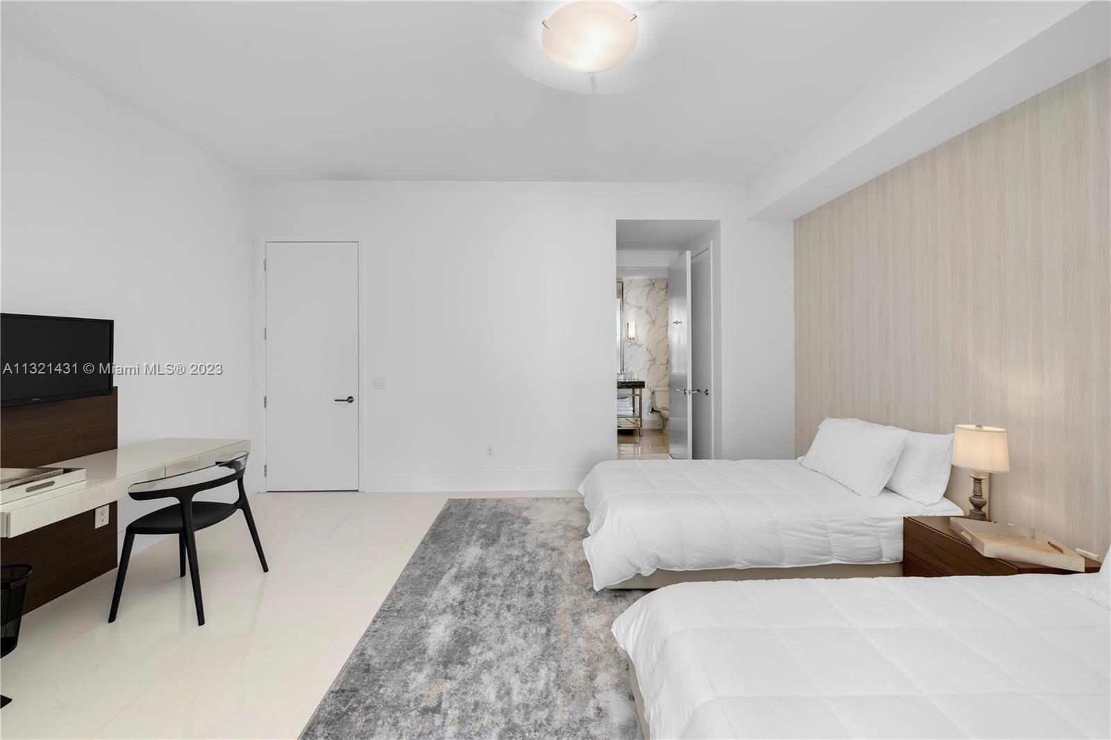 BAL HARBOUR NORTH SOUTH C - Residential
