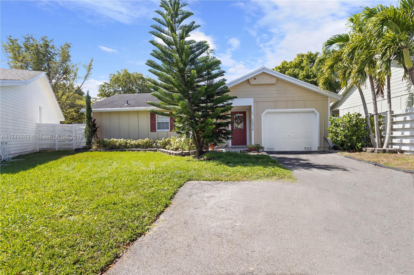 COUNTRY WALK SEC 5 - Residential