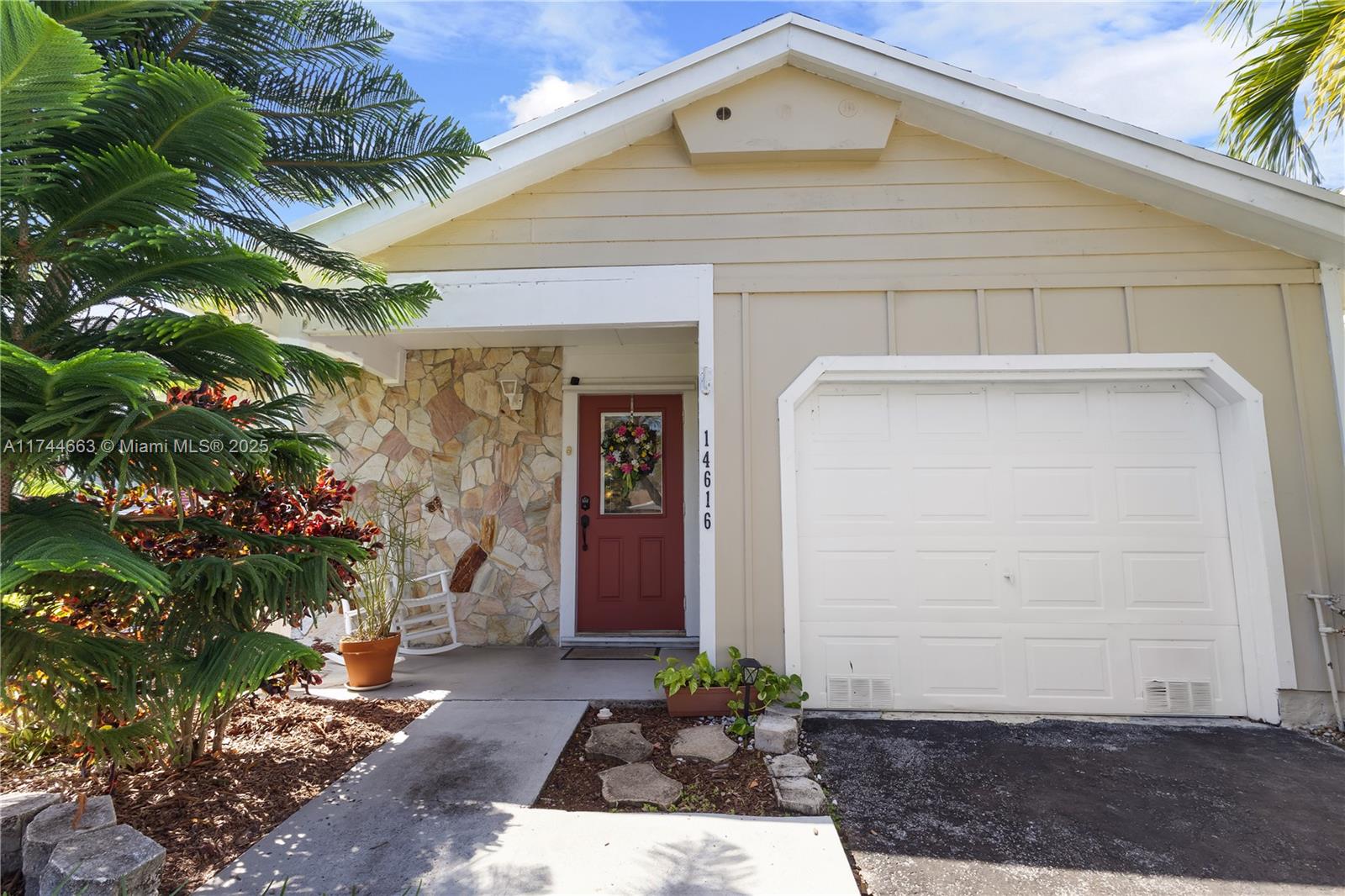 COUNTRY WALK SEC 5 - Residential