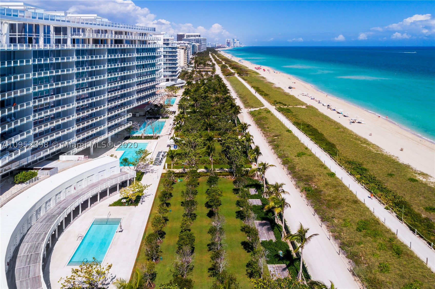 SURF CLUB CONDO - Residential