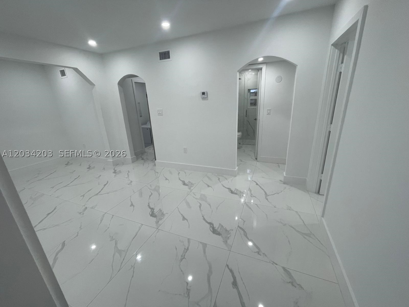 CORAL WAY PK SEC D - Residential Lease