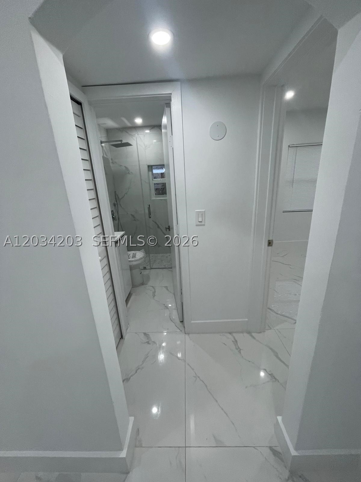 CORAL WAY PK SEC D - Residential Lease